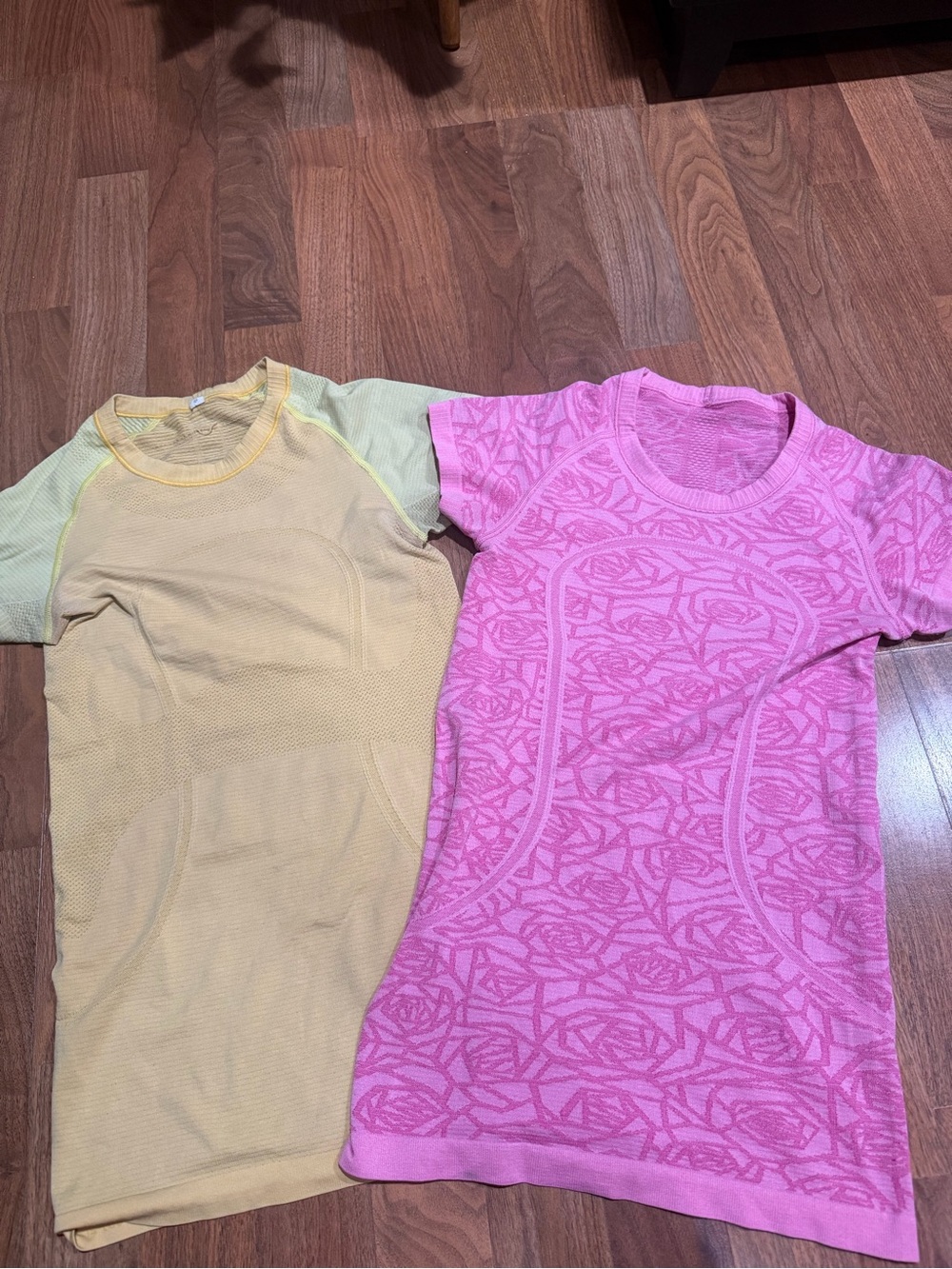 lululemon athletica Pink Patterned & Pale Yellow Seamless Short Sleeve Tops